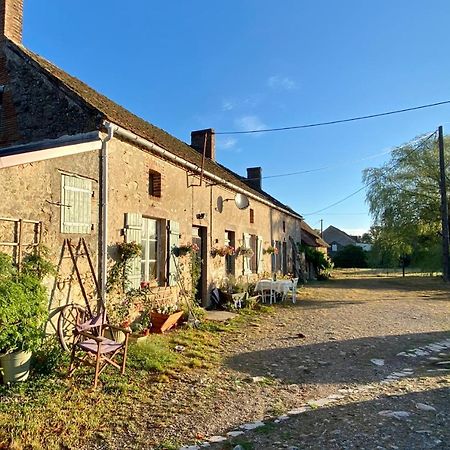 By The Wayside Villa Lussac-Les-Eglises Екстериор снимка