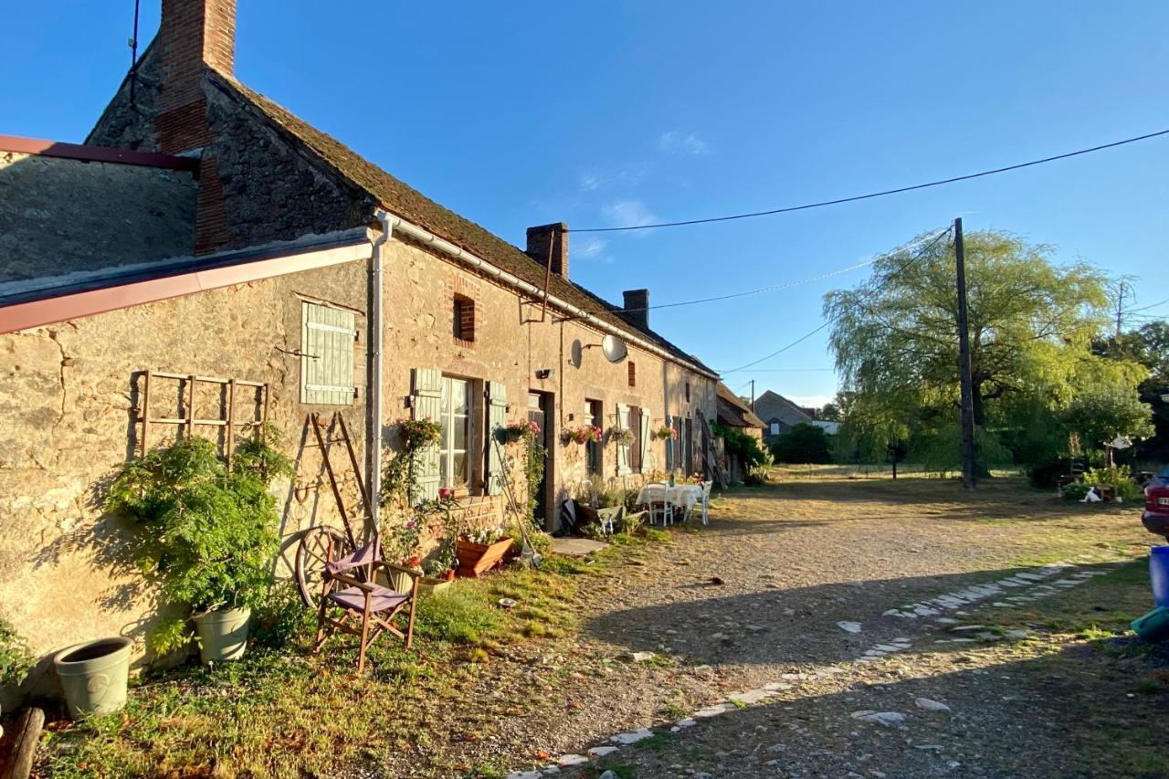 By The Wayside Villa Lussac-Les-Eglises Екстериор снимка